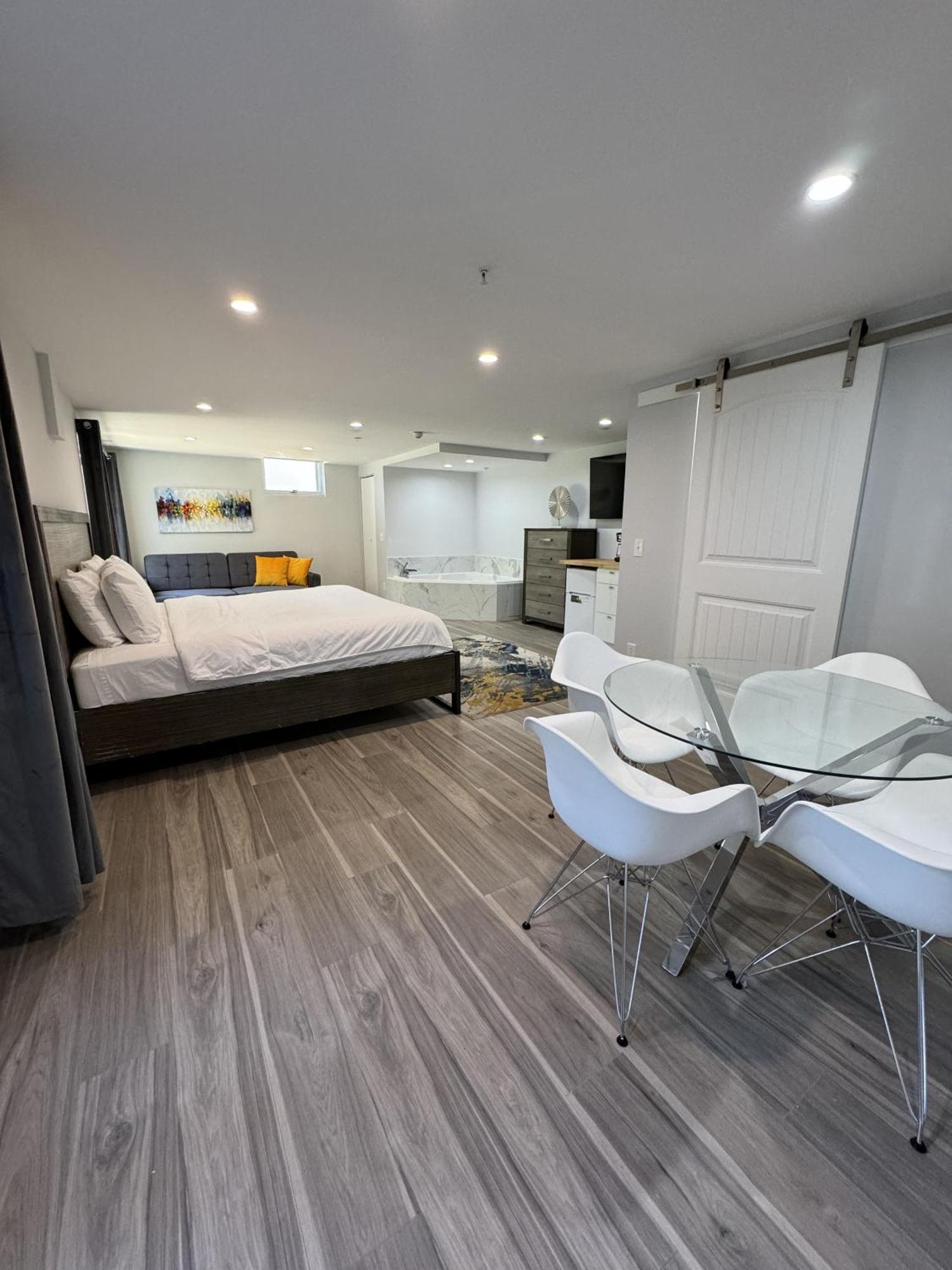 הנדרסונוויל Skylaranna Resort & Spa מראה חיצוני תמונה